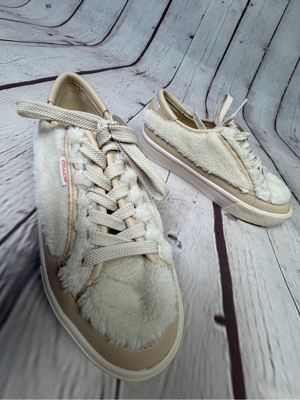 COACH New Citysole beige shearling lace-up platform sneakers NWT, size 6 - Picture 13 of 15
